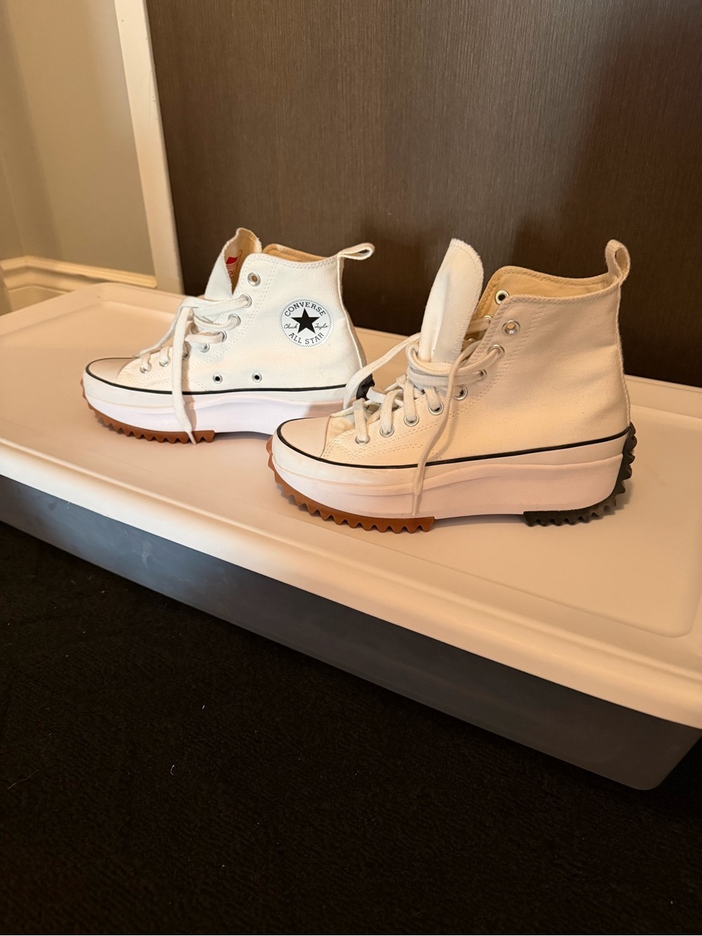 Converse Women's High Top Platform Lug Sole Boots - White with Brown/Black Tread